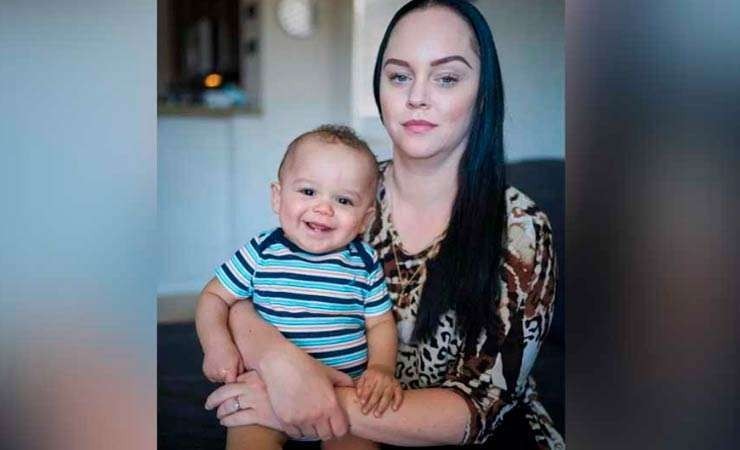Джессика Аллен с плодом своей любви